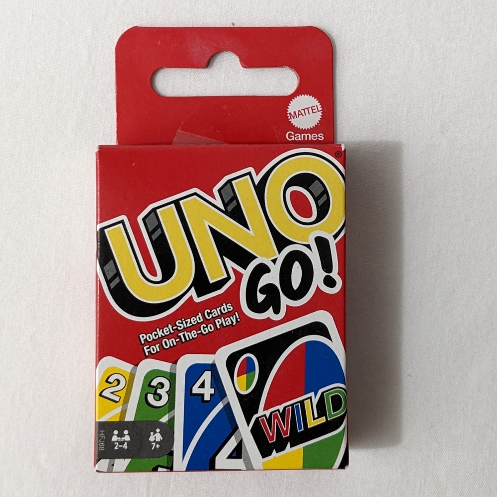 UNO Go! Mini Pocket Size Playing Cards Game, NEW